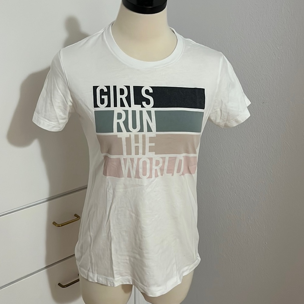Next Level Apparel Girls Run The World Fitted Tee Sz M
